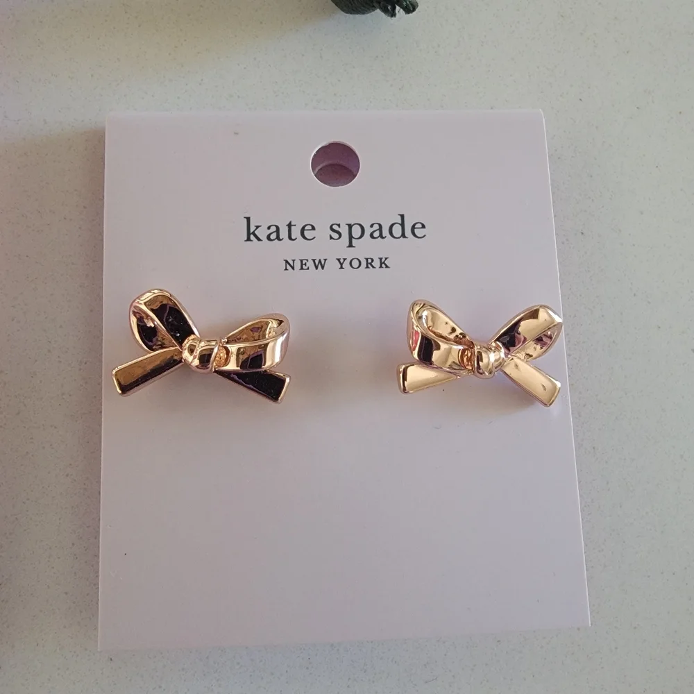 ***BUNDLE***Kate Spade Cosmetic Bag NWT And Rose Gold Tone Earrings NWT